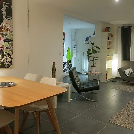 Apartament Art_booking . . . By Benoit_b Duingt